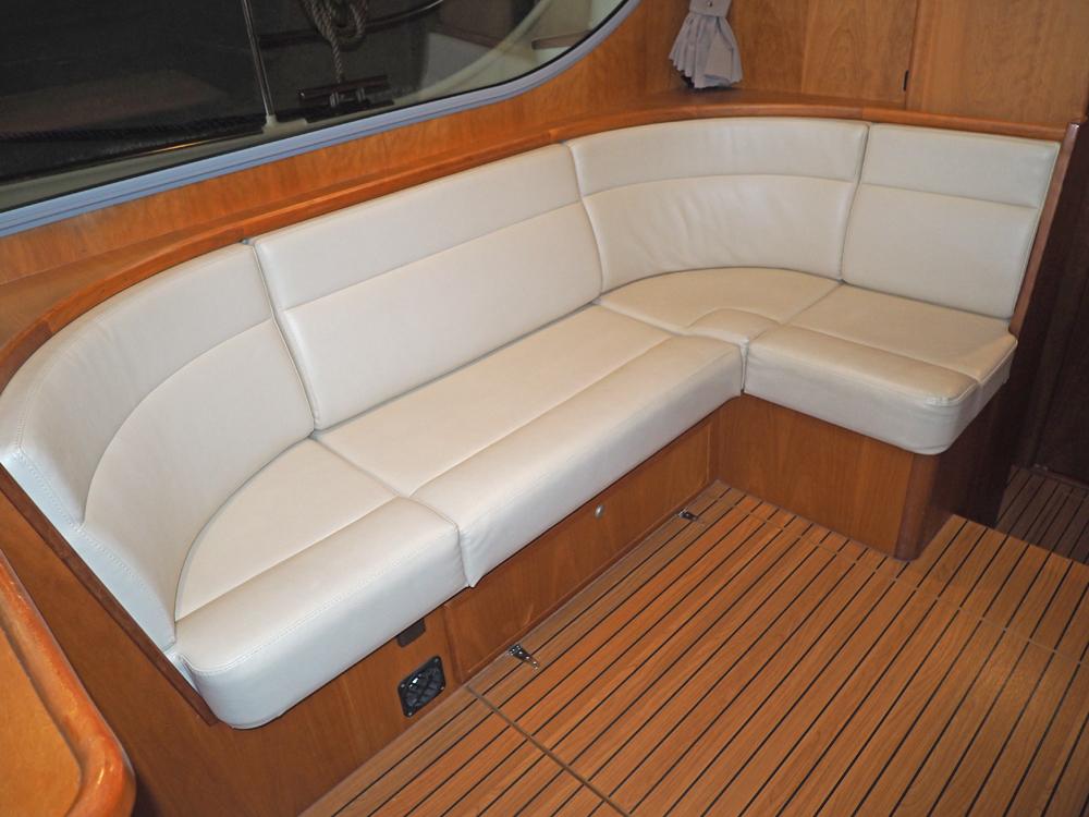 Salon, Innenausstattung